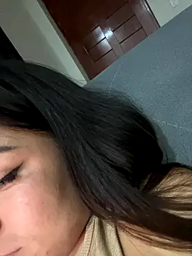 LuceroRm's cam snapshot