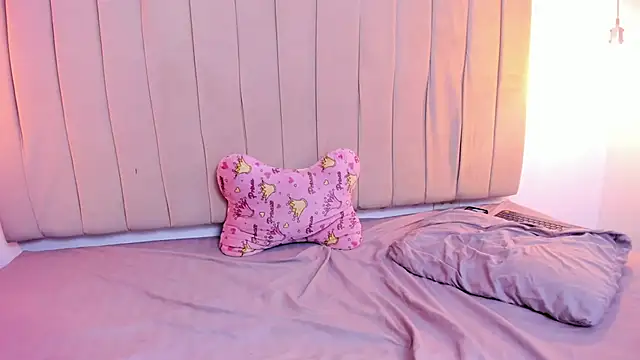 mara_hil's cam snapshot