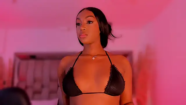 ChaynnaCooper's cam snapshot