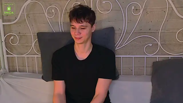 AnthonyHall's cam snapshot