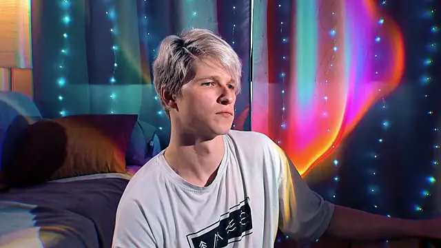 Breston_Sweet's cam snapshot