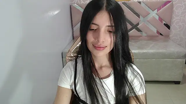 cynthia_ch's cam snapshot