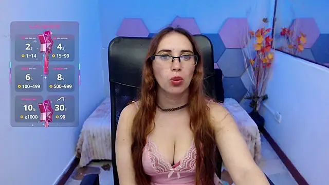 CharloteTaylor_'s cam snapshot