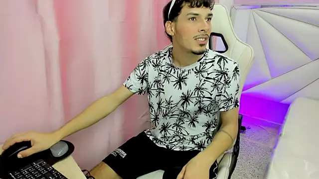 Yankeee_'s cam snapshot