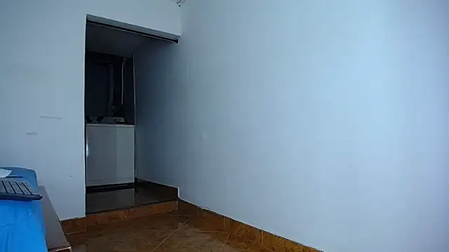 diamond_black00's cam snapshot