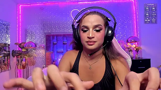 KylieVictoria live sex cam