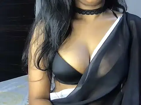 Haseen_Dilrubaa's cam snapshot