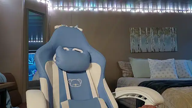 mavismable's cam snapshot