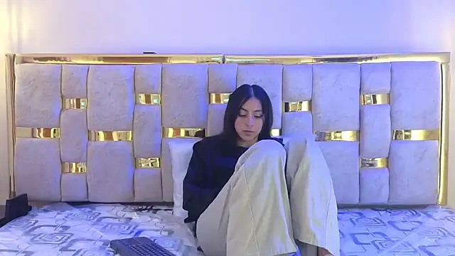 ling_ling24's cam snapshot