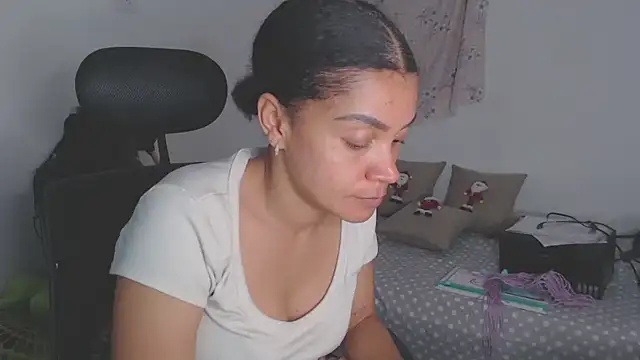 shayna_cute's cam snapshot