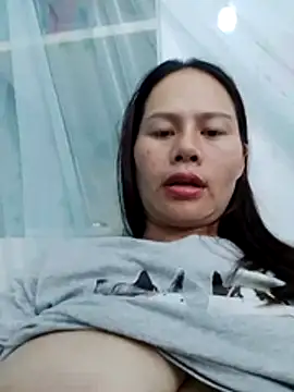 Baby-ladyass20's cam snapshot