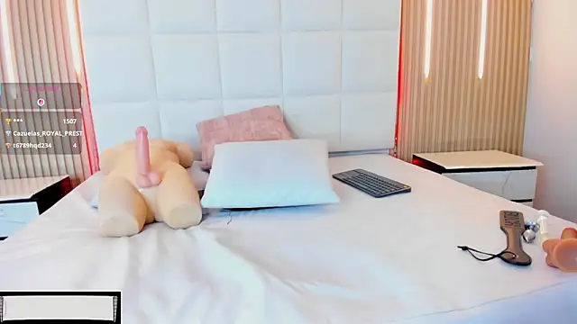 Iris_Thompson_'s cam snapshot