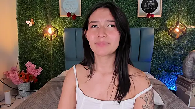 Rubyvixxen_'s cam snapshot