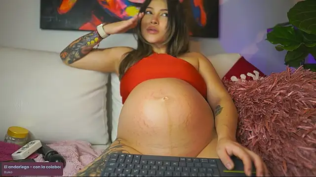 AyraSmith_'s cam snapshot