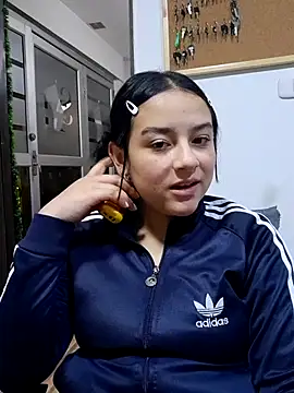 Amy_Ferreira's cam snapshot