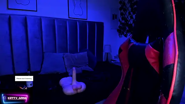 Kitty_Gang's cam snapshot