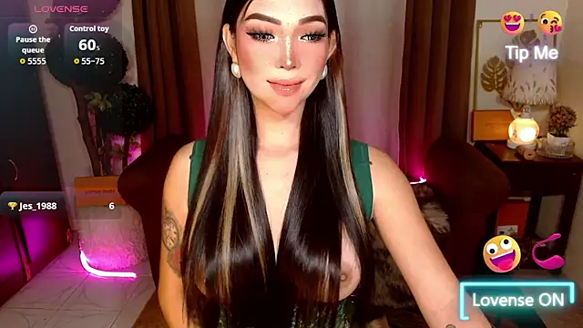 MouthWatering_Ayesha's cam snapshot