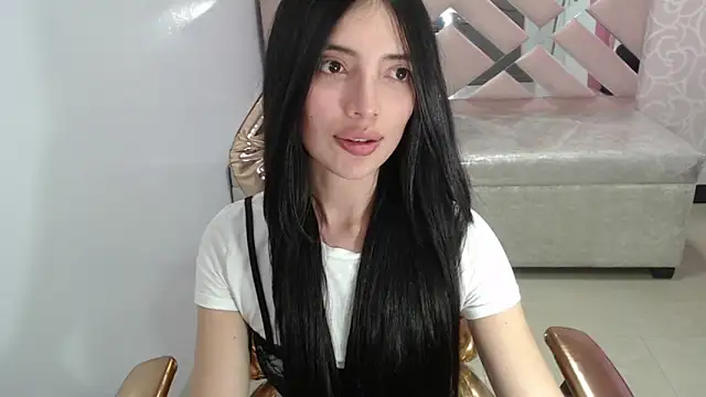 cynthia_ch's cam snapshot