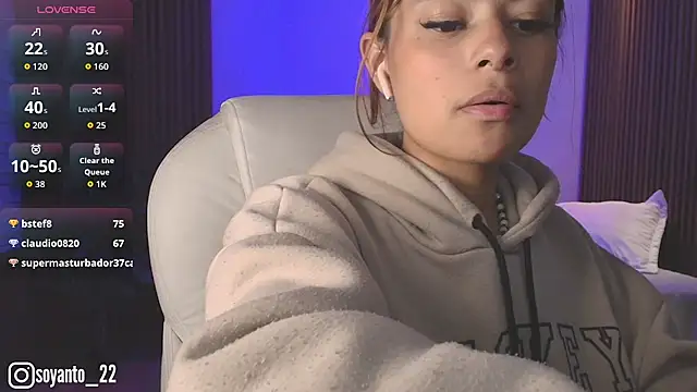 Antonella_Torres2's cam snapshot