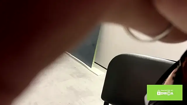 EloisDower's cam snapshot