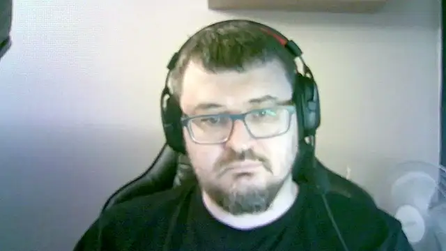 SirAbuser's cam snapshot