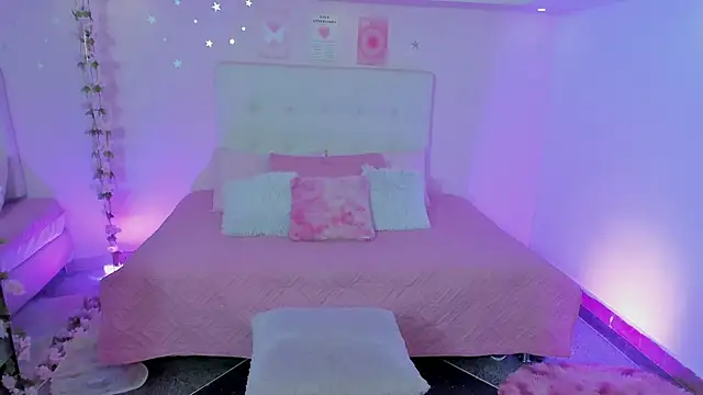 ScarlettDreamss7's cam snapshot