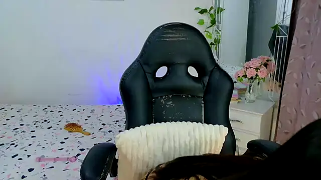 Ariana_girlhots live sex cam