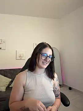 Megan_lu2 live sex cam