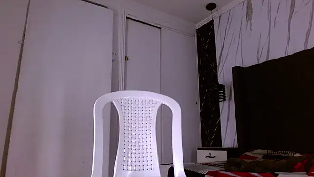 aston_xvera's cam snapshot