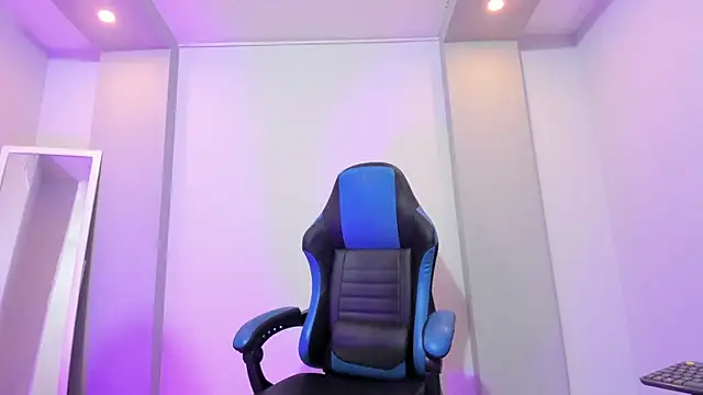 whisper_nova's cam snapshot