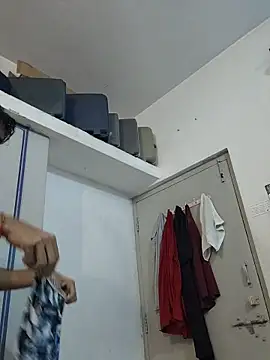 Ultra_Hot69 live sex cam