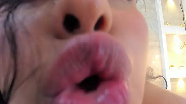 danna_loyd's cam snapshot