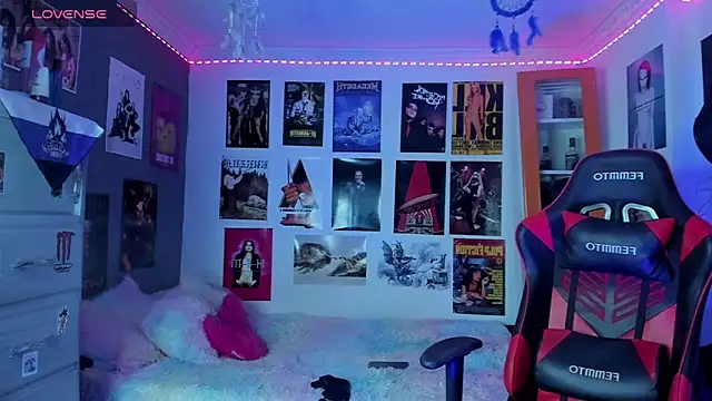 mistresscrowley666's cam snapshot