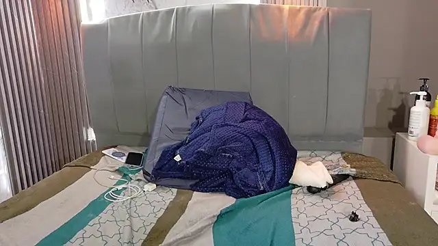 Danielaa_a's cam snapshot