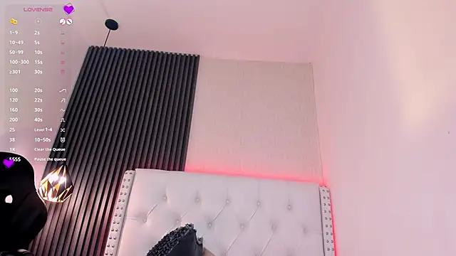 aliscollins_'s cam snapshot