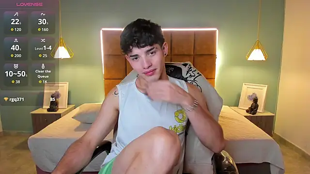 AlejooTwink live sex cam