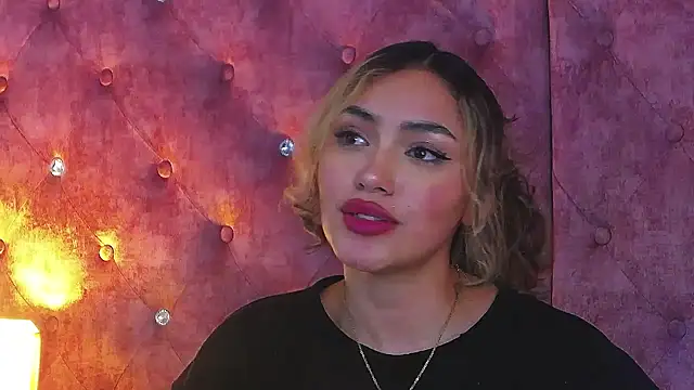 MaddisonBelucci's cam snapshot