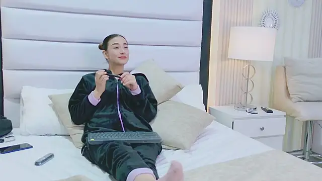 HeatherHazell's cam snapshot