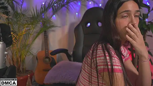 Kore_Persephone live sex cam