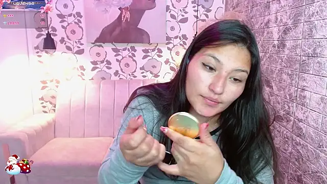 emmaa_garciia's cam snapshot