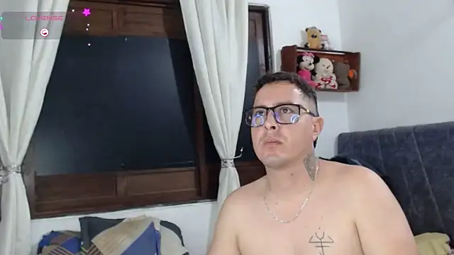 your_lover-x's cam snapshot