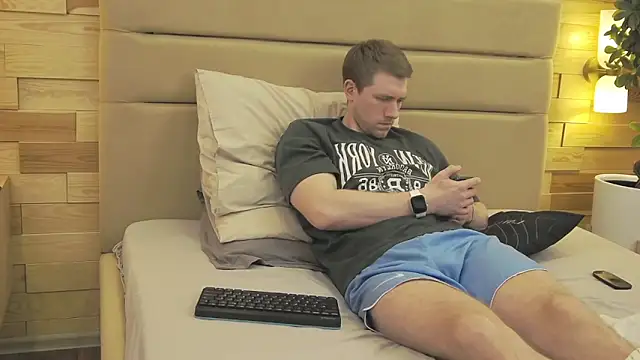 EthanPinkman's cam snapshot