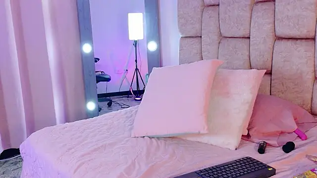 AteneaCox live sex cam