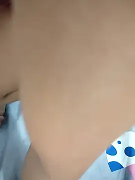 Yina219's cam snapshot