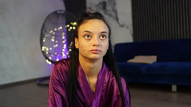 RachelRavee's cam snapshot