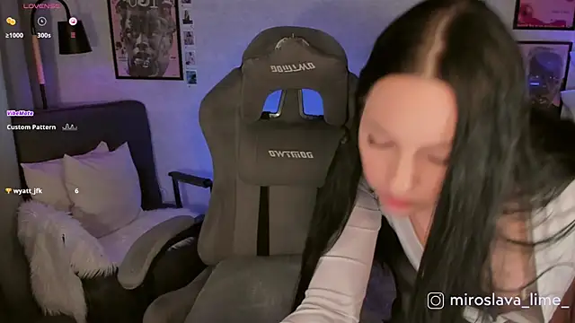 MiroslavaLime live sex cam