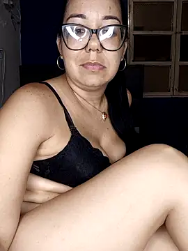 MilfTentasion's cam snapshot