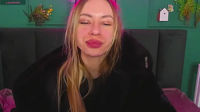 Diana_Garrett's cam snapshot