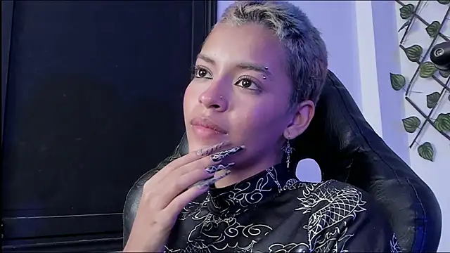 Anny_Kiitty's cam snapshot