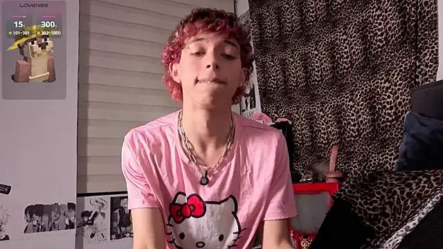 Otter_Starr's cam snapshot